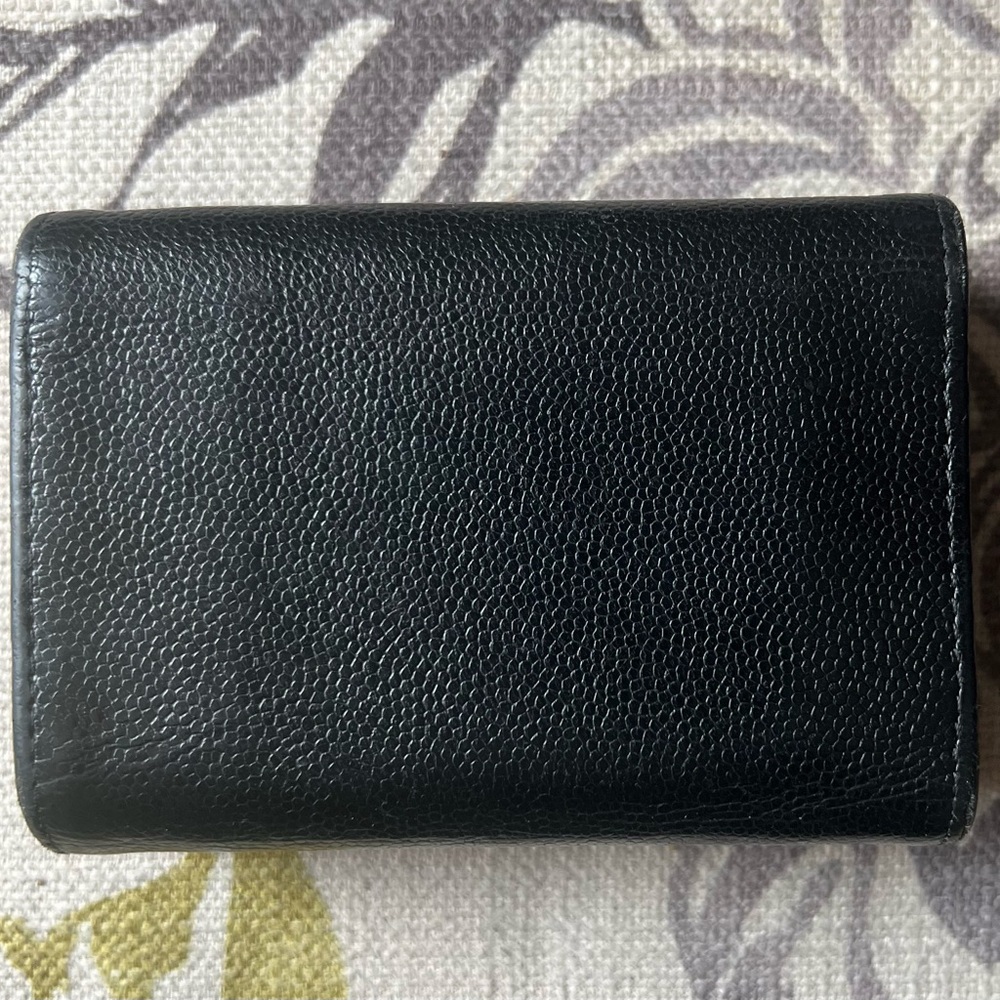 CHANEL Caviar leather wallet - Picture 3 of 10